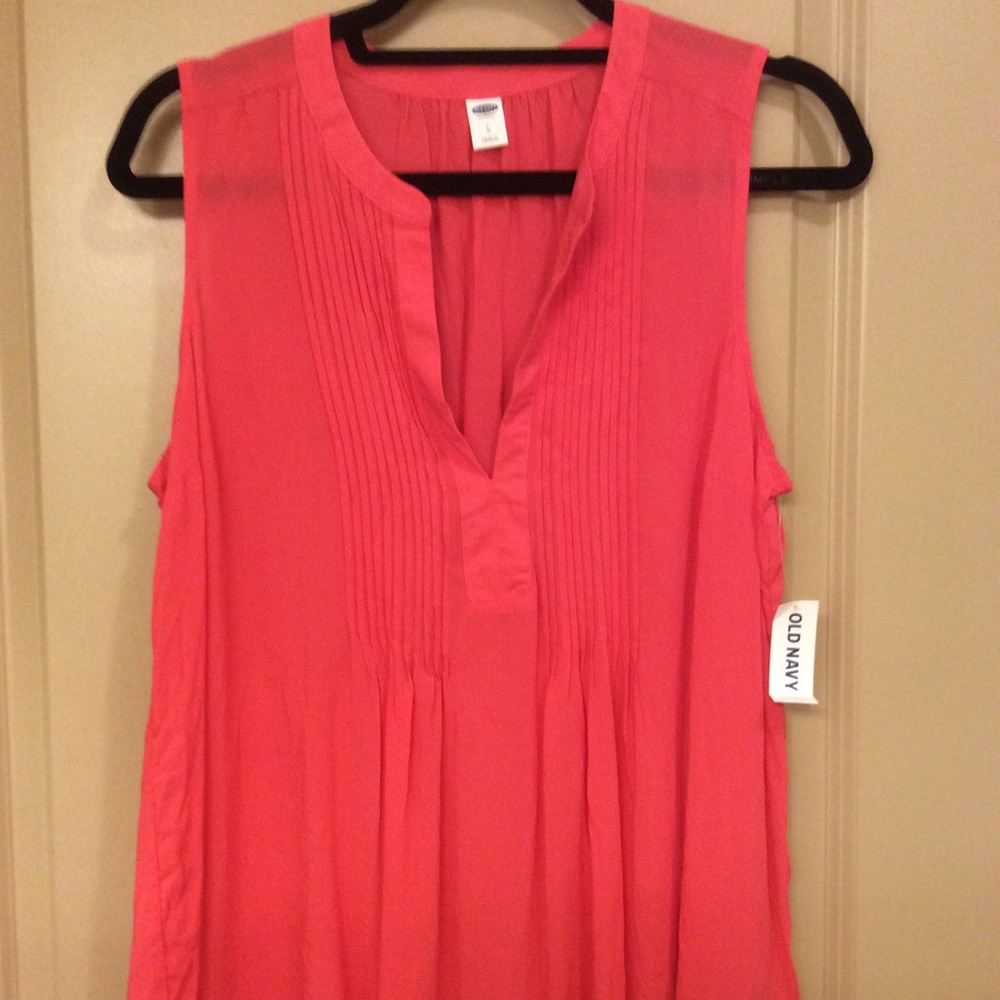 NEVER WORN!! Casual tank top
